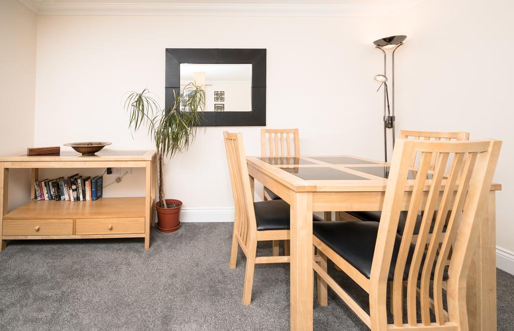 Perfect 2 Bedroom Apartment Located In City Centre With Parking Space Norwich Buitenkant foto